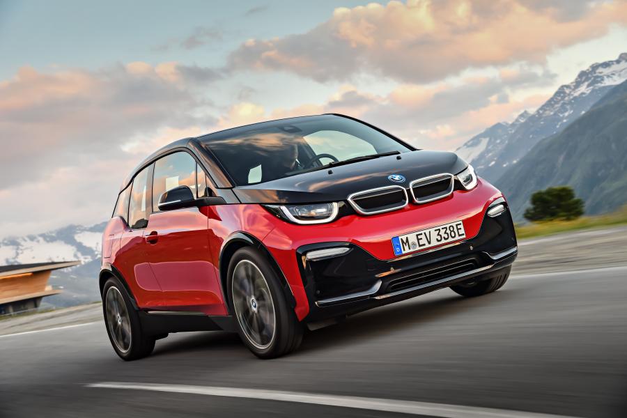  BMW i3s (I01) 2018 года  (WW) (фото 15 из 97)